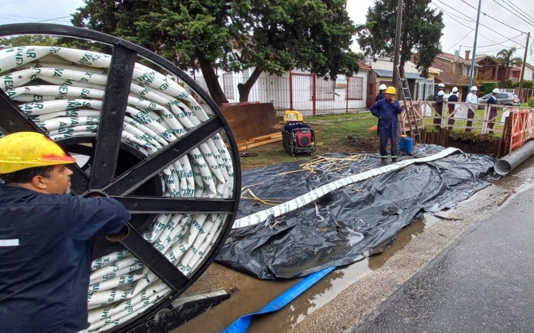 Agua: OSSE intervino un conducto principal en zona norte